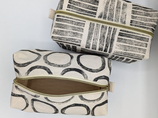 Black Minimalist Prints Boxy Pouch