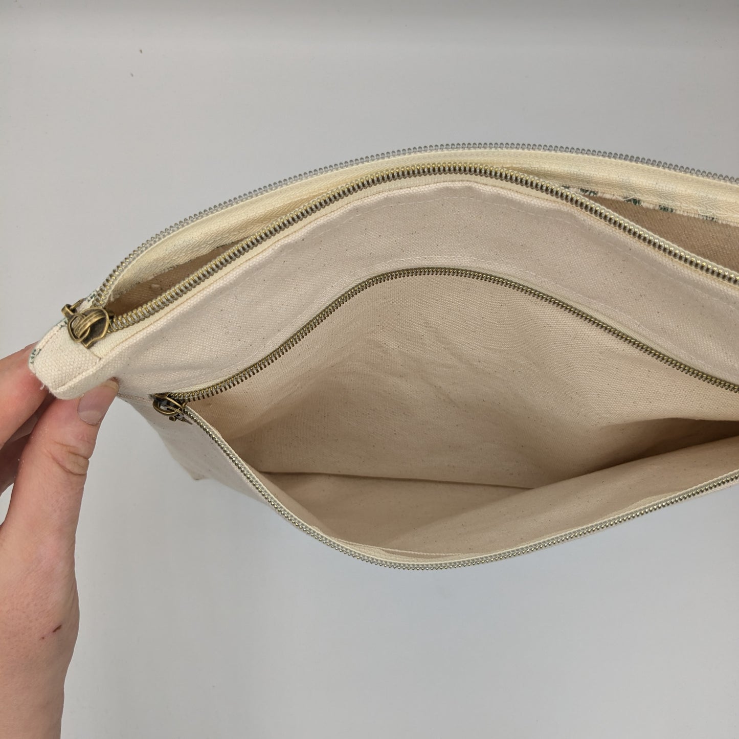 Vertical Fern Large Zippered Pouch