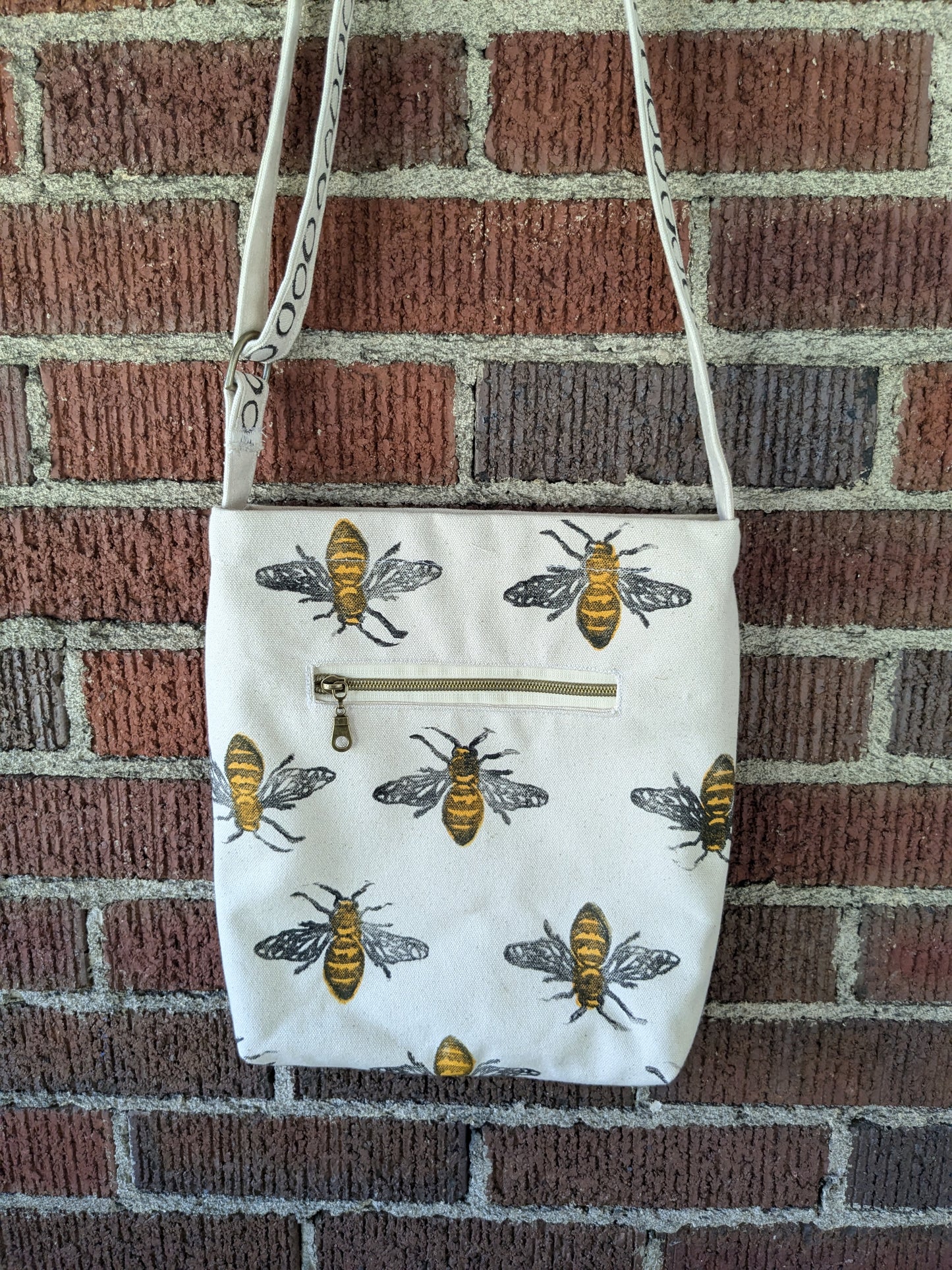 Bee Crossbody